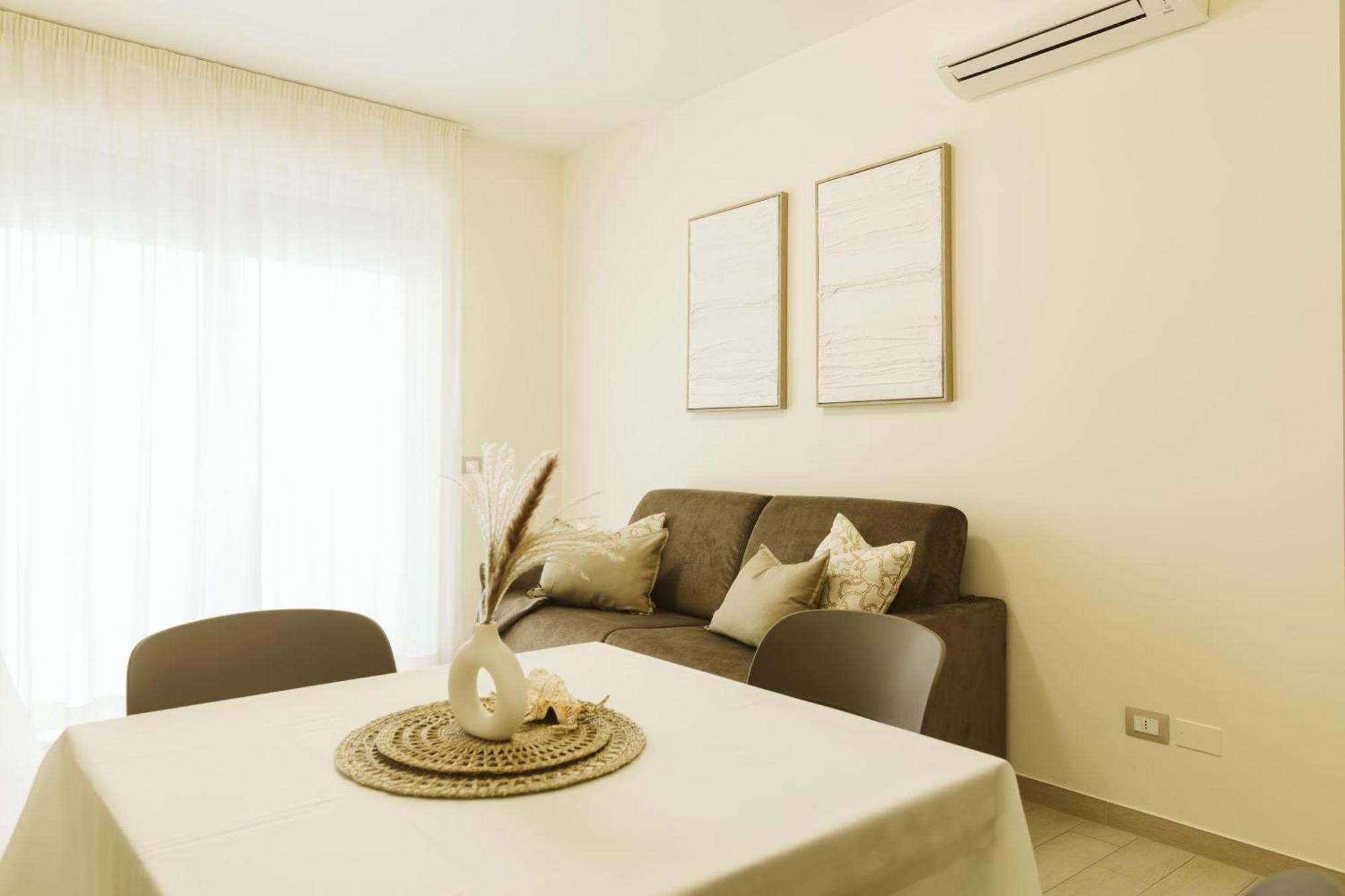 Residenze Roscioli Aparthotel Roseto Degli Abruzzi Exterior photo