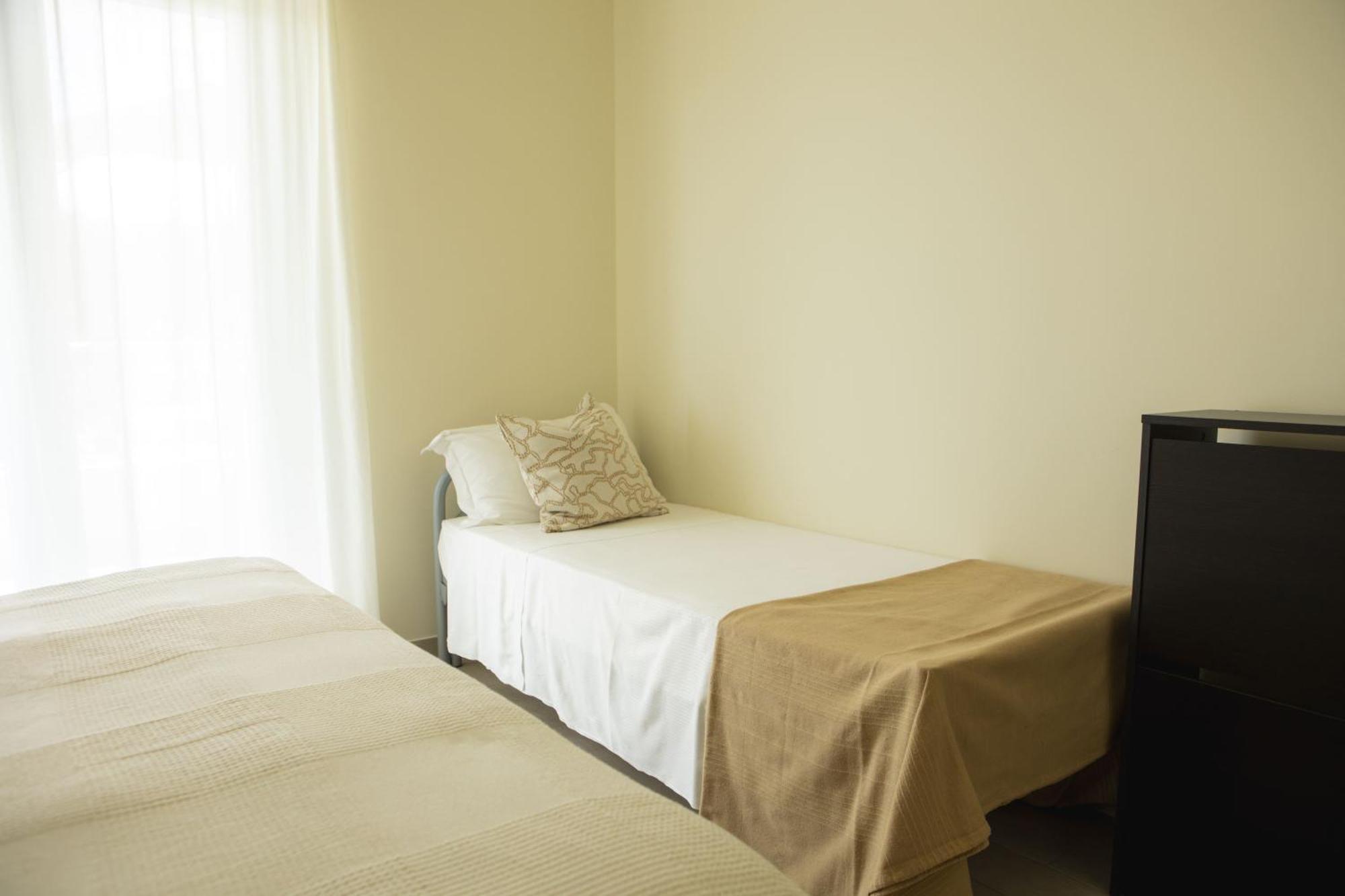 Residenze Roscioli Aparthotel Roseto Degli Abruzzi Exterior photo